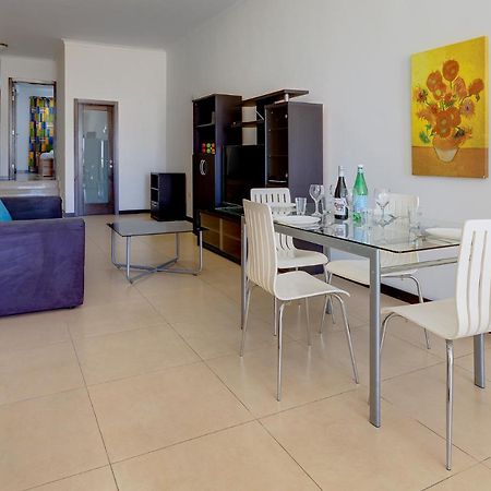 Modern 2 Bedroom Maisonette In Central Sliema Exteriör bild