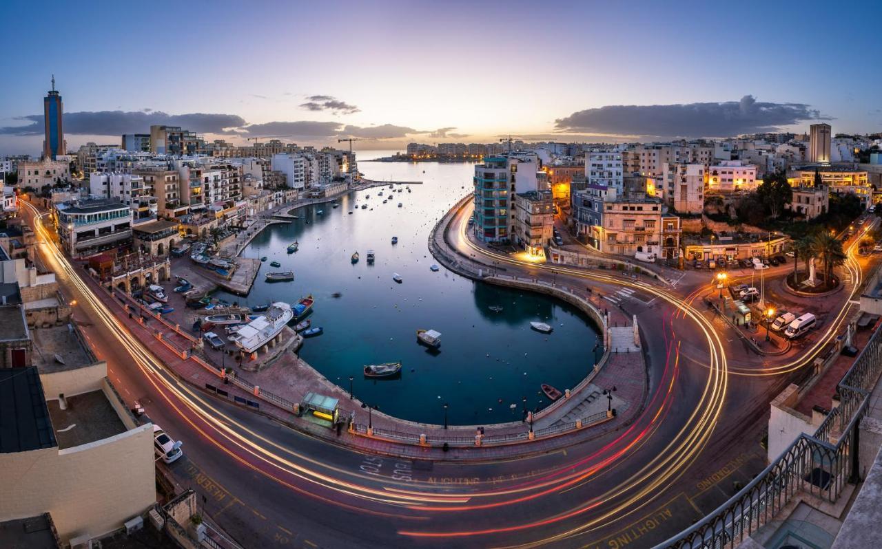 Modern 2 Bedroom Maisonette In Central Sliema Exteriör bild