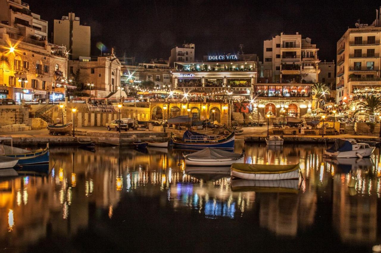 Modern 2 Bedroom Maisonette In Central Sliema Exteriör bild