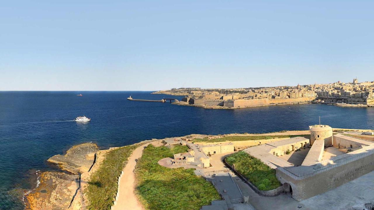 Modern 2 Bedroom Maisonette In Central Sliema Exteriör bild
