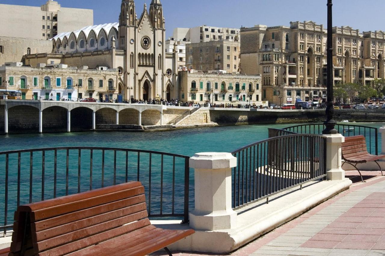 Modern 2 Bedroom Maisonette In Central Sliema Exteriör bild